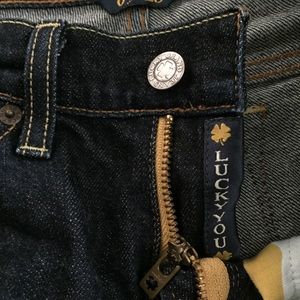 Lucky Brand Zoe Skinny dark wash rigid denim jeans